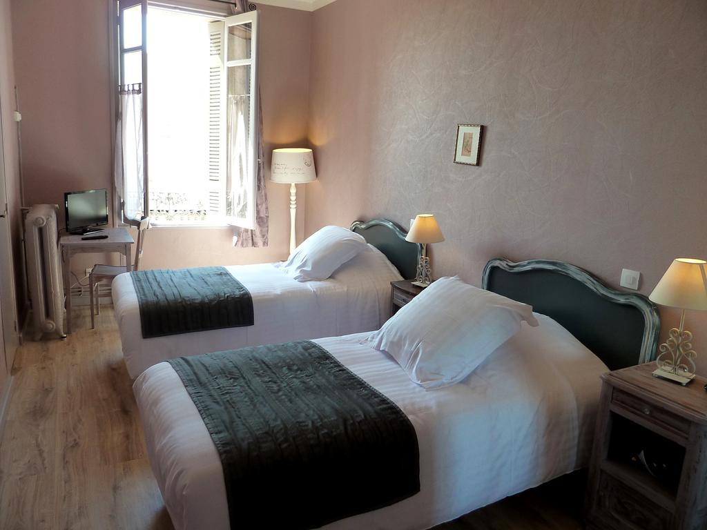 Hotel Souvenirs De Familles แซ็งต์ ห้อง รูปภาพ