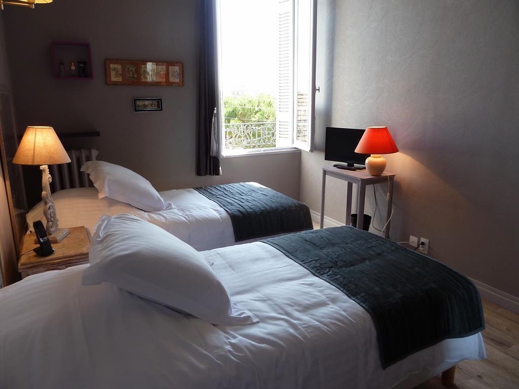 Hotel Souvenirs De Familles แซ็งต์ ห้อง รูปภาพ