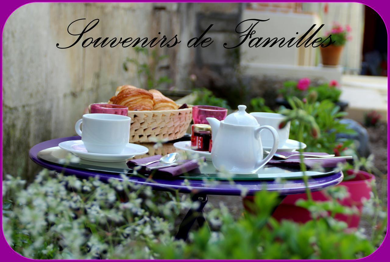 Hotel Souvenirs De Familles แซ็งต์ ภายนอก รูปภาพ